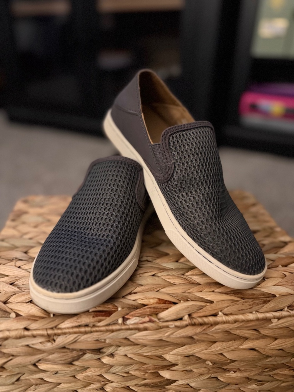 OluKai Pehuea Charcoal Mesh Slip-On Sneakers Women’s Size 6